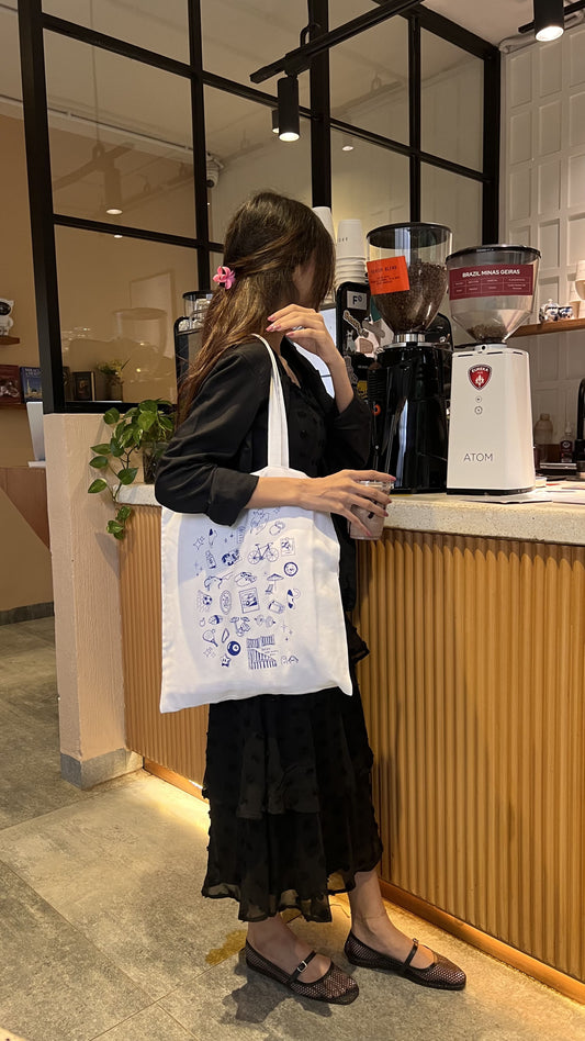 The Curated Life Tote